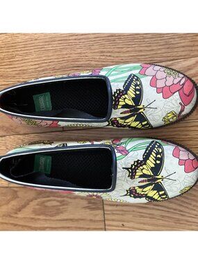 Cougar Womens Butterfly & Floral Slip-On Rubber Shoes Handcrafted Design